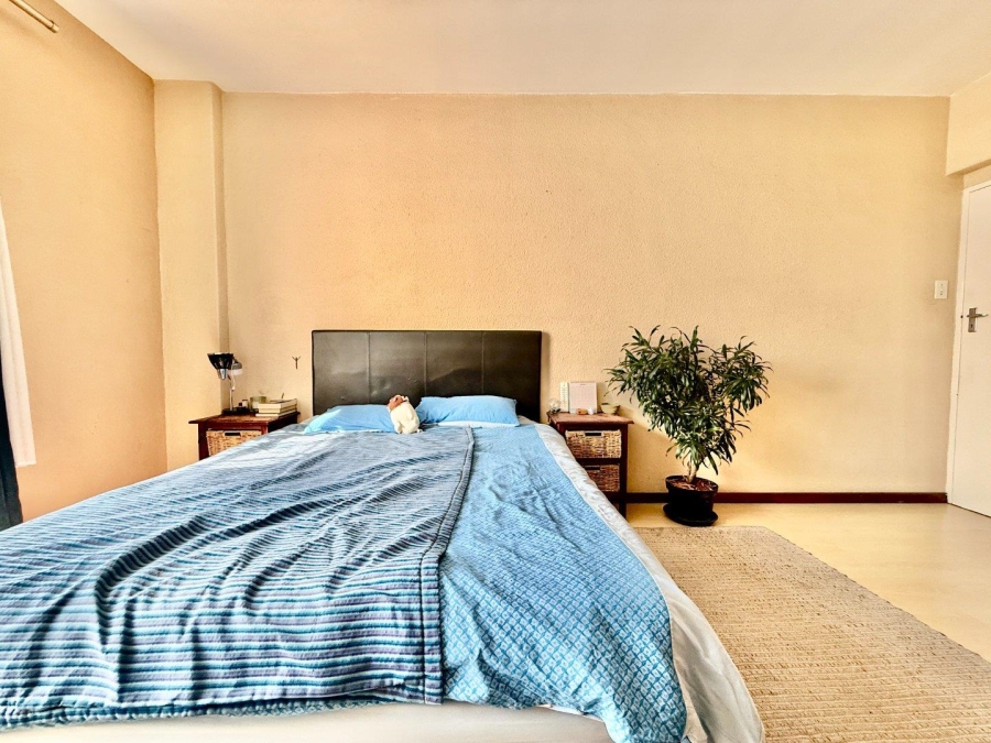 2 Bedroom Property for Sale in Harfield Village Western Cape